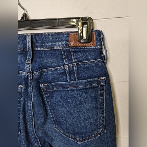 HOLLISTER Hi Rise Mom jeans size 26 - Picture 6 of 15